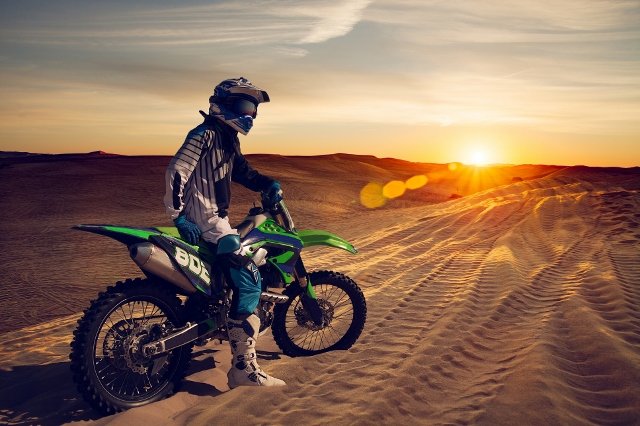 dirt-bike (640x426)