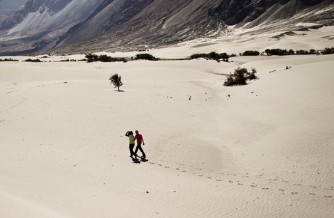 © Gelbendorf | Dreamstime.com - Walking In Desert Photo