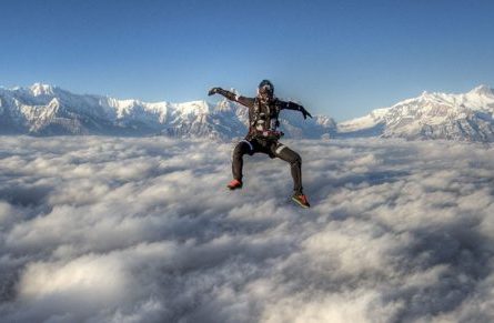 everest-skydive-21-1024x496