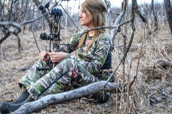 Hottest Girls of Bowhunting